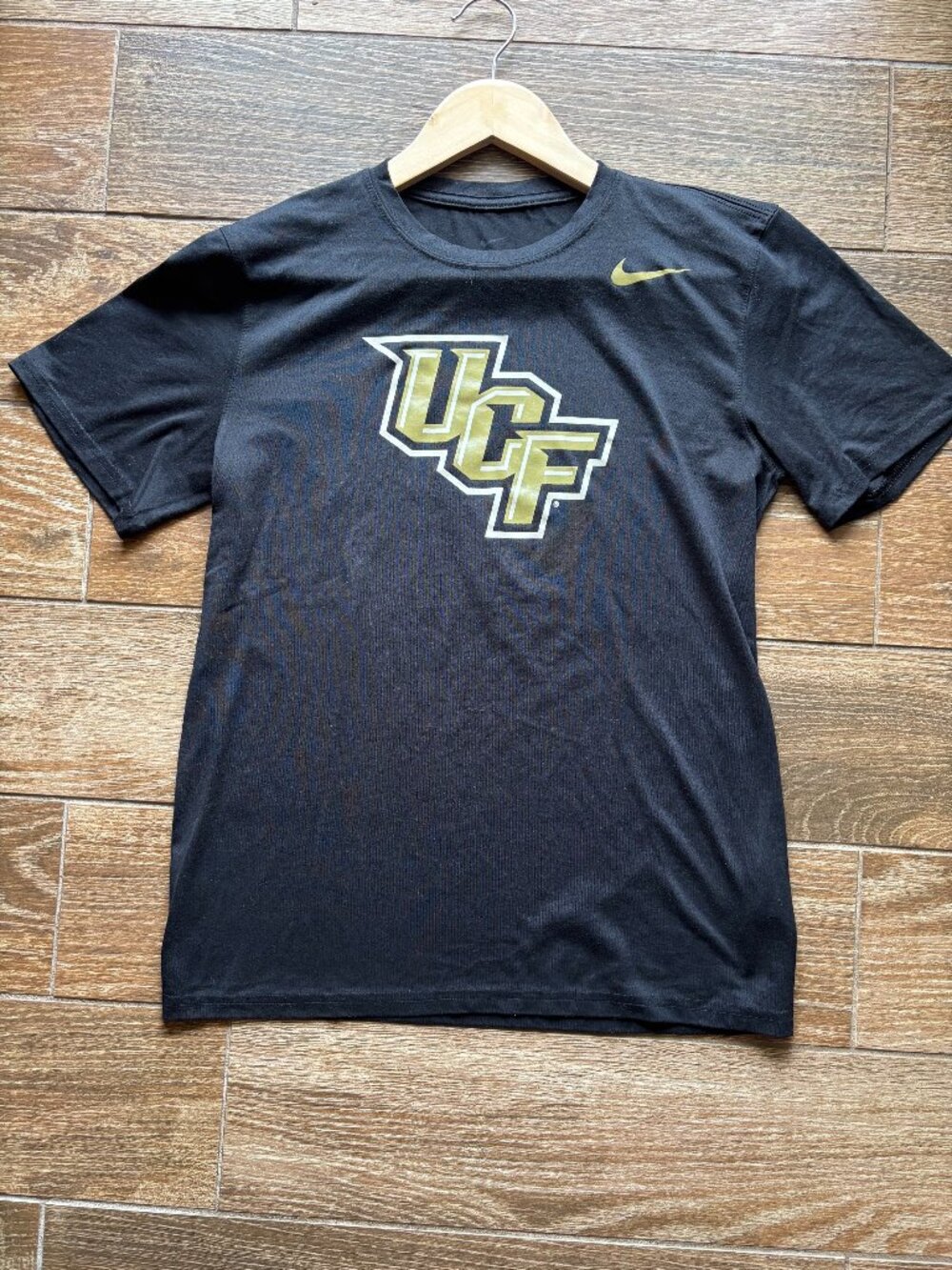 Men's UCF Nike Dri-fit Tshirt M